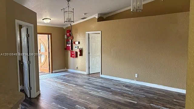 774 NW 16th Pl — Photo 38