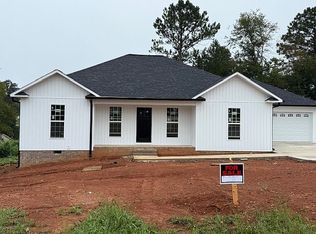 89 Angel Cir, Weaver, AL 36277