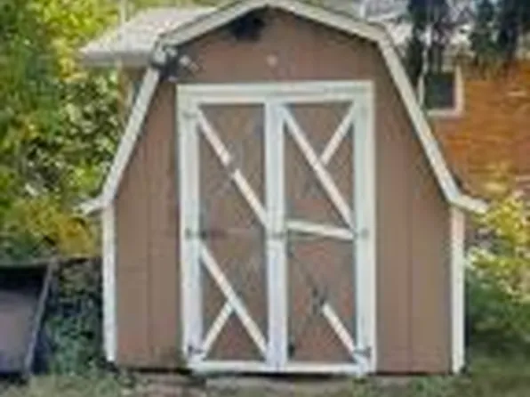 407 E Napier Ave, Benton Harbor, MI 49022