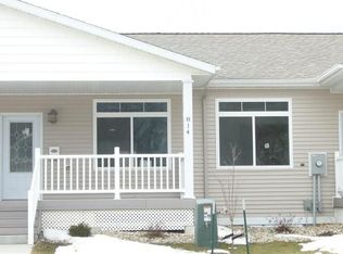 808 3rd St N, Fargo, ND 58102