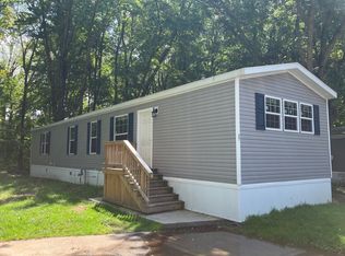 183 W Skyline Dr #27, Madison, IN 47250