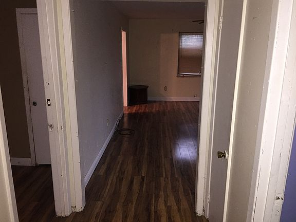 5th image of 2213 Island Home Ave