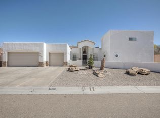 8900 Tor Ln NE, Albuquerque, NM 87122
