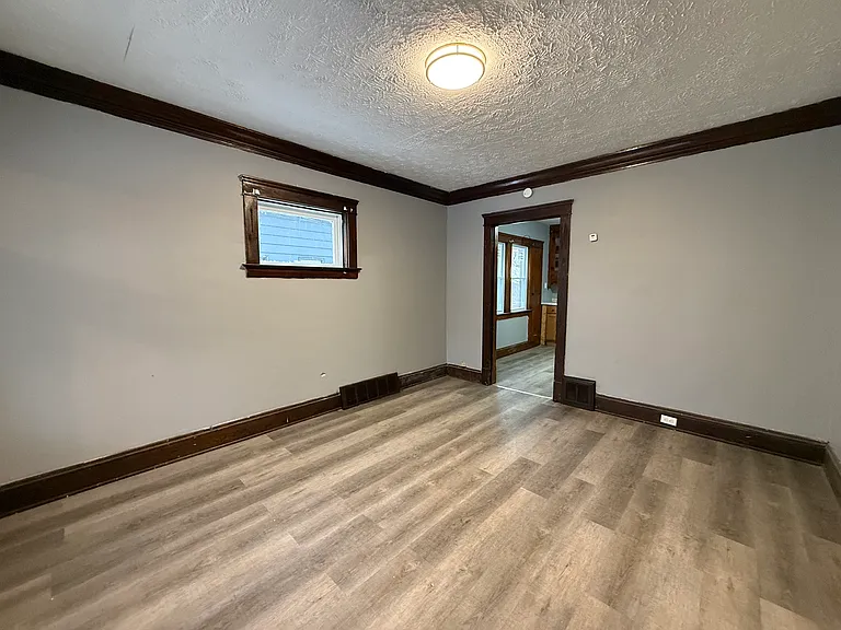 13013 Soika Ave — Photo 3