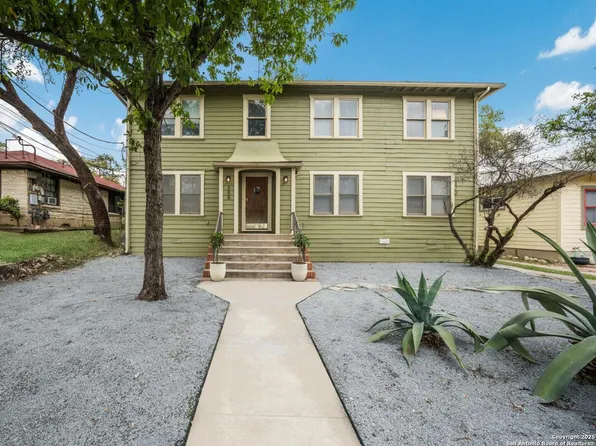 305 E KINGS HWY, San Antonio, TX 78212