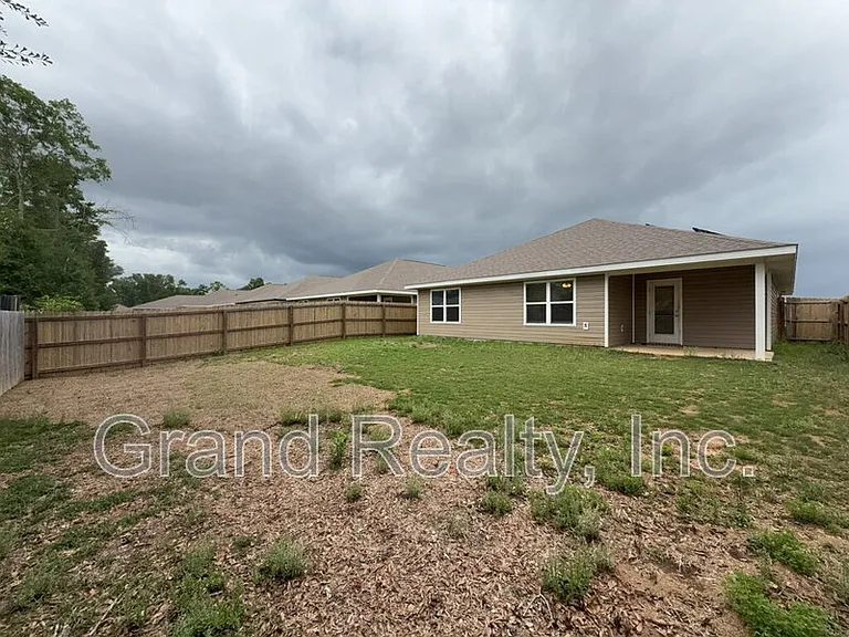 4407 White Cedar Ct — Photo 23