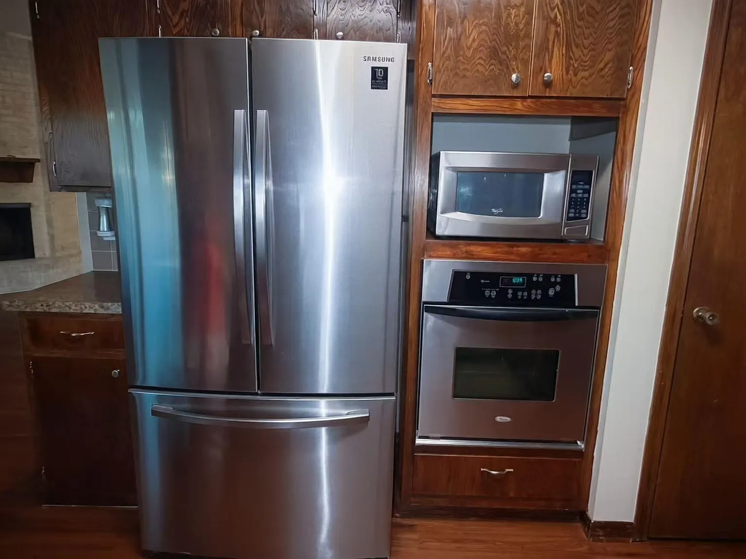 5 bed, 3.5 bath, 2350 sqft, $2,700 — Photo 4