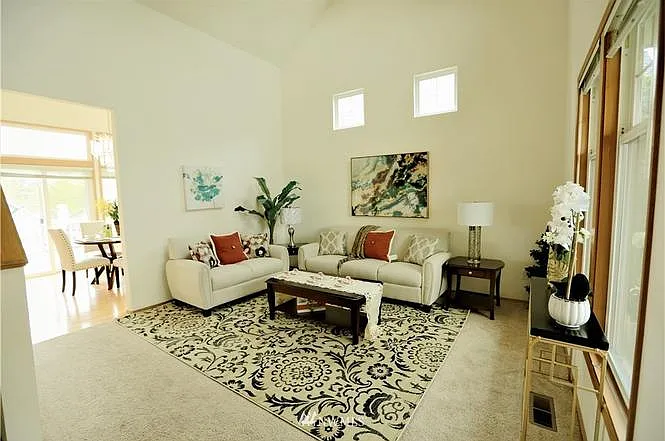 25828 SE 41st Pl — Photo 2
