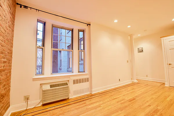 Rented by J & L Holding Corporation | media 14