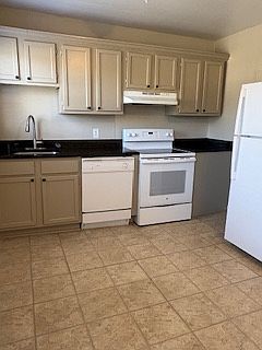 5th image of 2912 Central Ave #2918-3