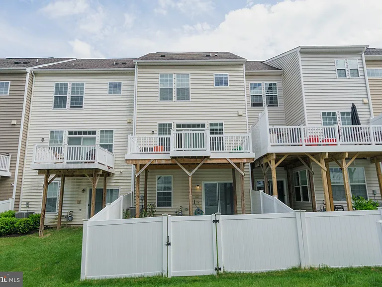 5004 Forest Pines Dr — Photo 44