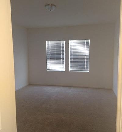 4th image of 10275 Jameson Ln