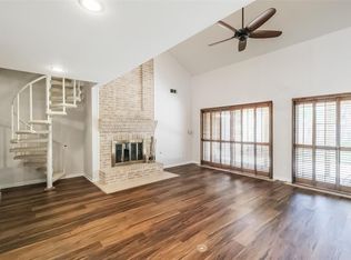 1047 Honey Hill Dr, Houston, TX 77077