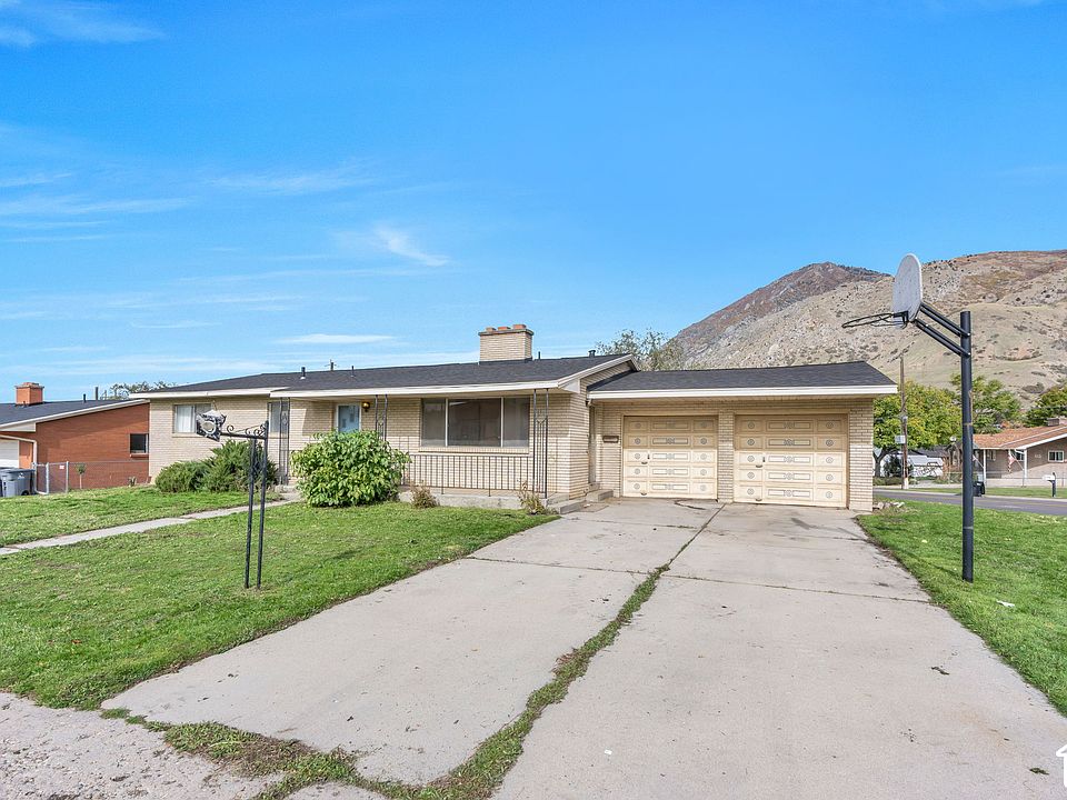 1st image of 1205 Hillcrest Dr