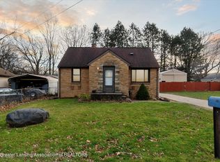 203 W Fairfield Ave, Lansing, MI 48906