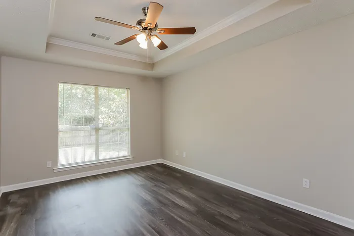 1649 Meadow Oak Ct — Photo 6