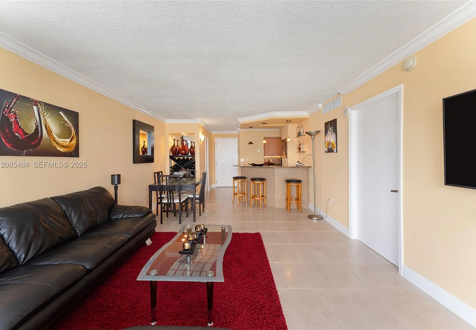 The Collins Condo — Photo 3