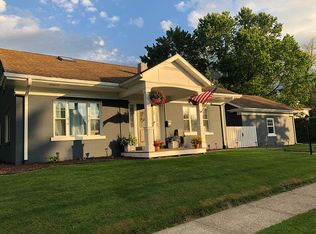 135 W 39th St, Erie, PA 16508