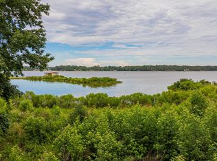 22 Waters Edge Ln, Scroggins, TX 75480