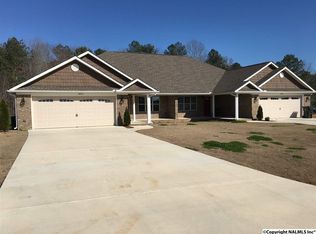 217A Fern Bank Dr, Hazel Green, AL 35750