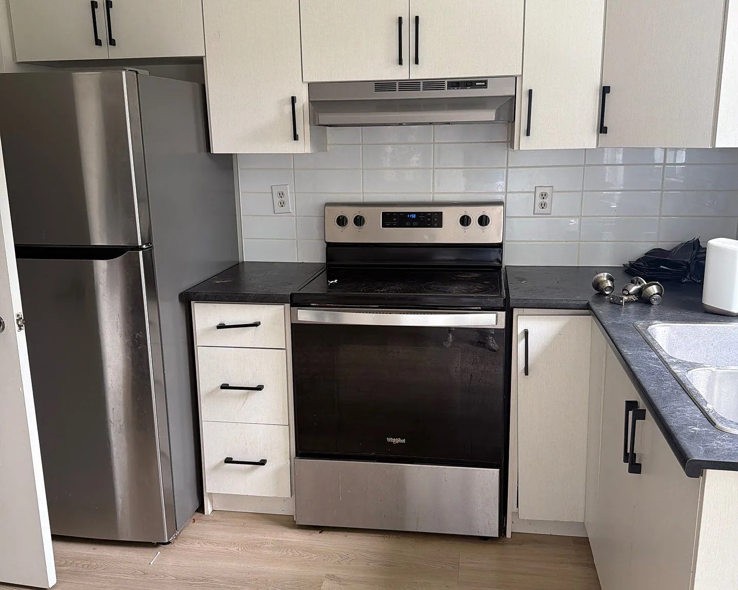 188 Ensign Drive London — Photo 4
