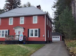 15 Dudley St, Presque Isle, ME 04769