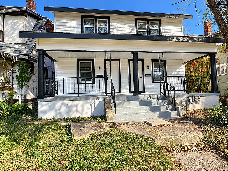 544 Westwood Ave