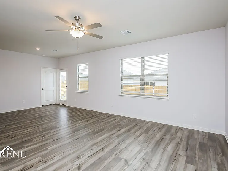 180 Ridgeland Oak Dr — Photo 18