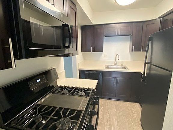 4th image of 27520 Sierra Hwy APT B108