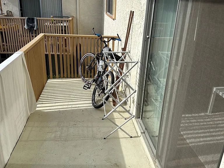 1321 Oliver Ave #9 — Photo 6