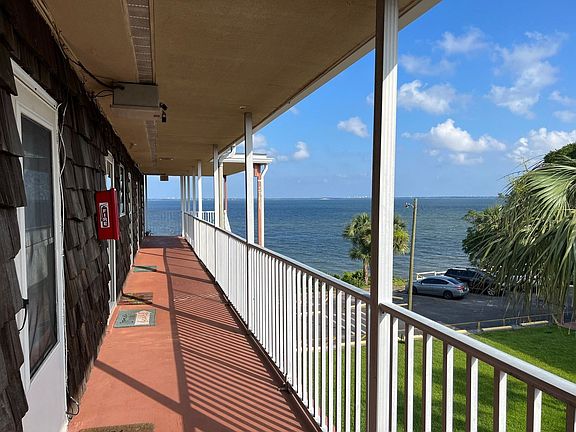 2nd image of 600 Scenic Highway 322