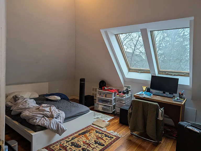 503 E Buffalo St #9 — Photo 15