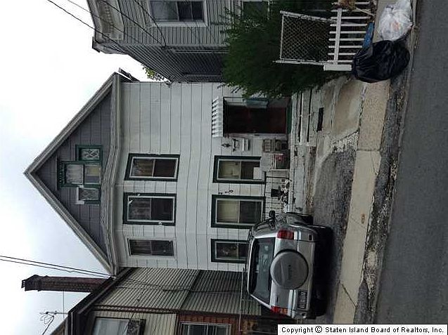 1st image of 216 Westervelt Ave