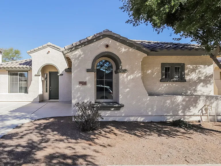 21038 E Tierra Grande — Photo 1
