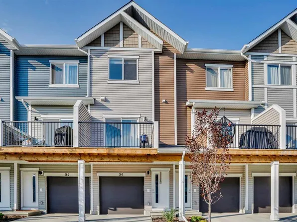 96 S Tuscany Summit Sq NW, Calgary, AB T3L 0G1