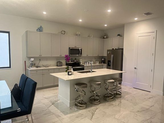 4th image of 4943 Brigata WAY
