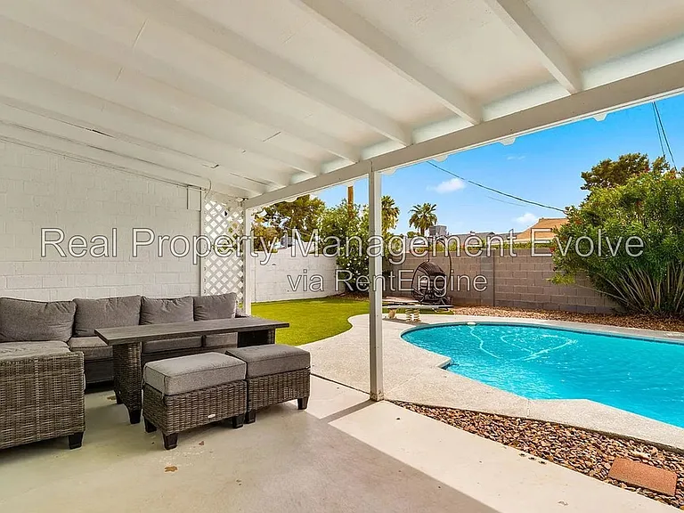 8631 E Jackrabbit Rd — Photo 26