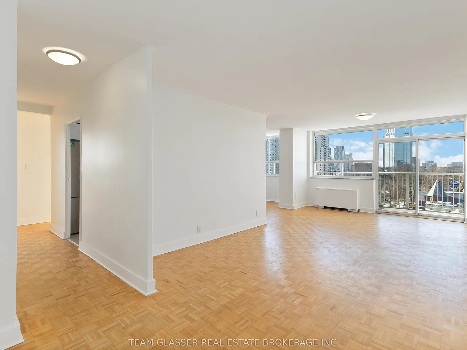 2 bed, $2,041 — Photo 4