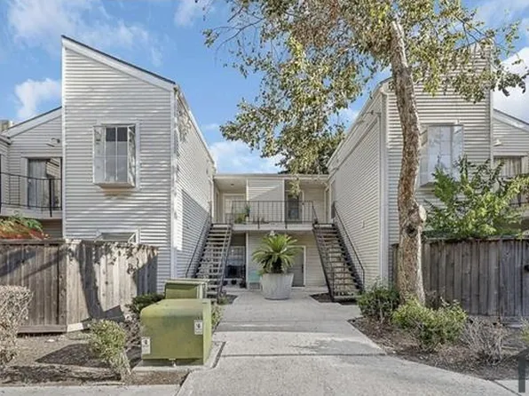 9809 Richmond Ave Unit E7, Houston, TX 77042