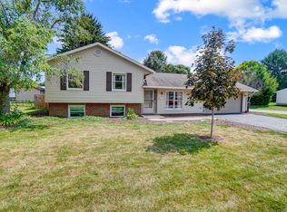 970 Terrace Dr, Heath, OH 43056