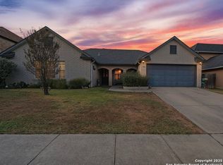 128 Springtree Grv, Cibolo, TX 78108