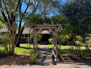 7445 Skidmore Rd, Sebastopol, CA 95472