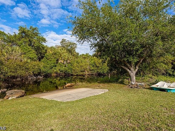 3rd image of 17041 E Lake Dr