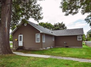 509 1st Ave SW, West Bend, IA 50597