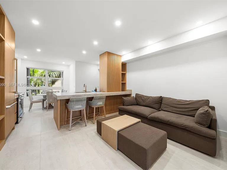 701 Crandon Blvd #401 — Photo 4
