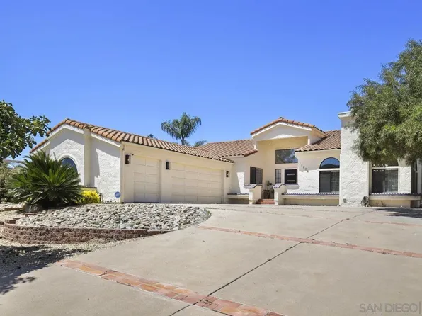 15204 Moonglow Dr, Ramona, CA 92065