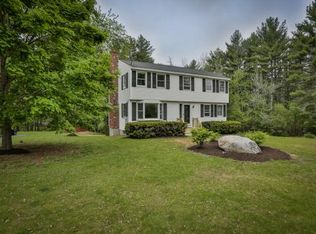 5 Twin St, Windham, NH 03087