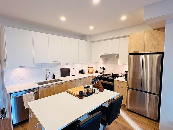2nd image of 3319 148th St Floor 5