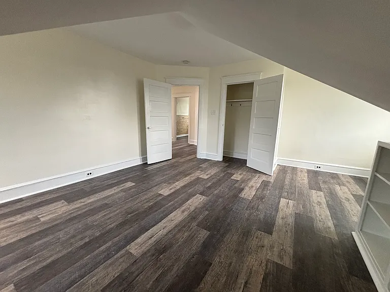 724 Main St #3 — Photo 7