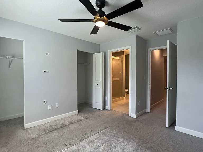 4230 Napoli Lake Dr — Photo 26